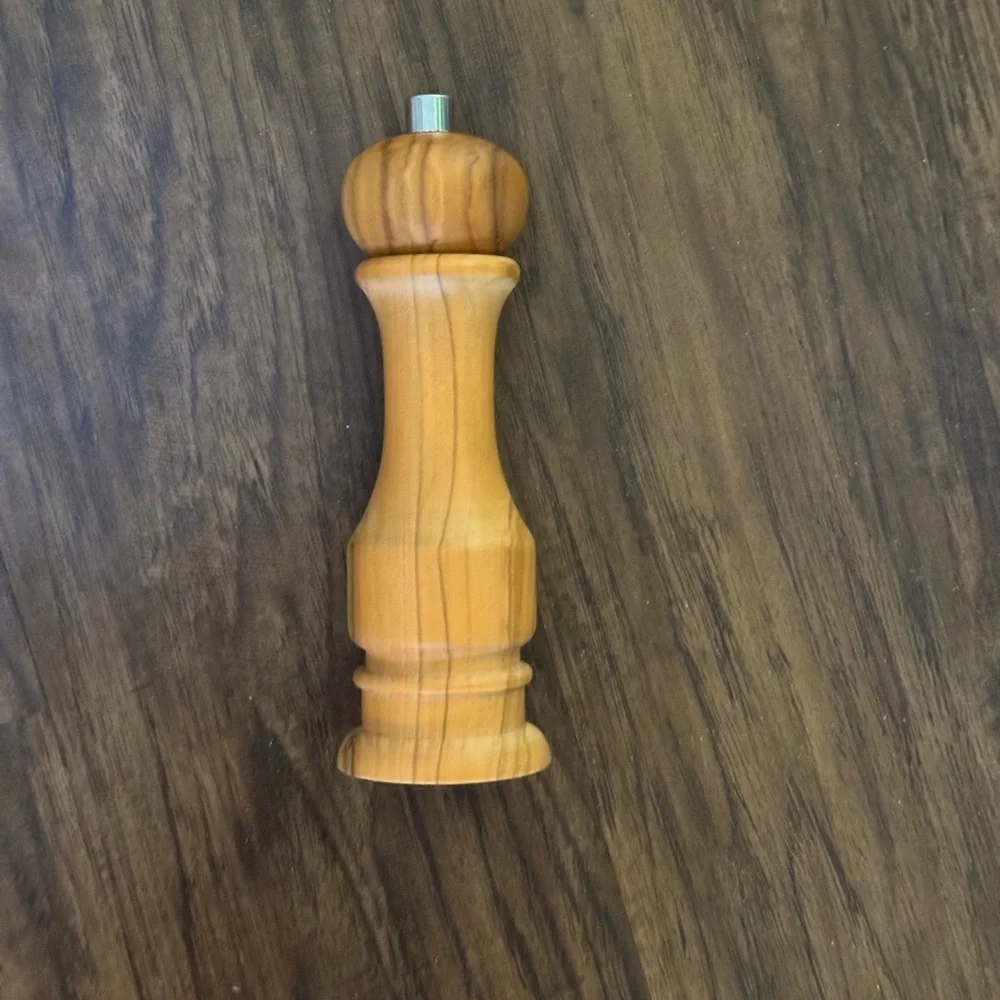 Williams Sonoma pepper mills